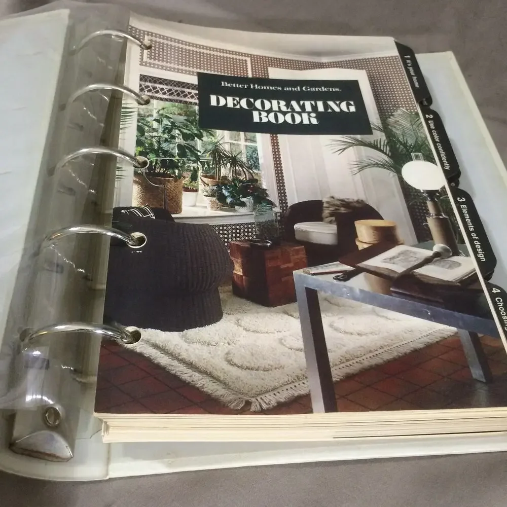 Vintage 1975 Better Homes Gardens Decorating Book Ring Binder Retro 70s Interior